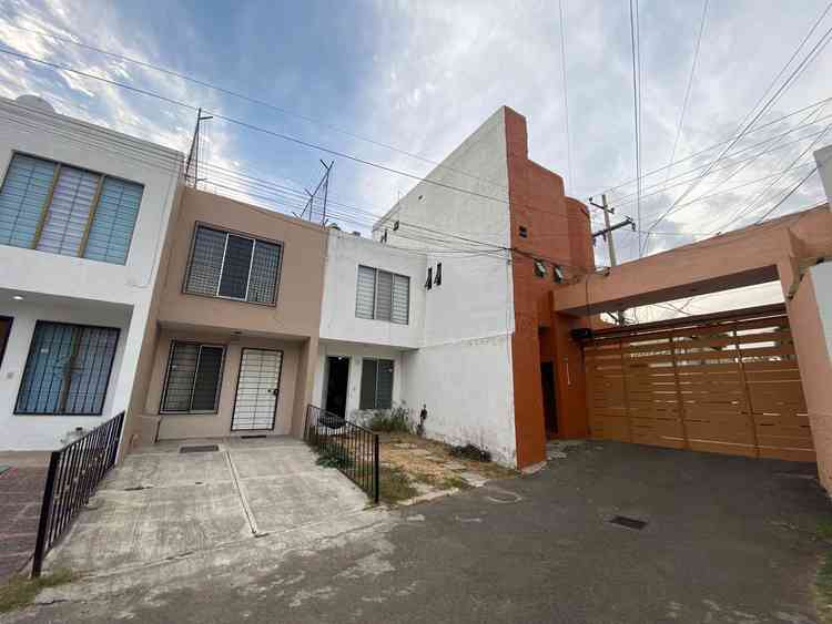 casa en renta avenida volcan pico de quinceo colli urbano zapopan jalisco pqfFdpn